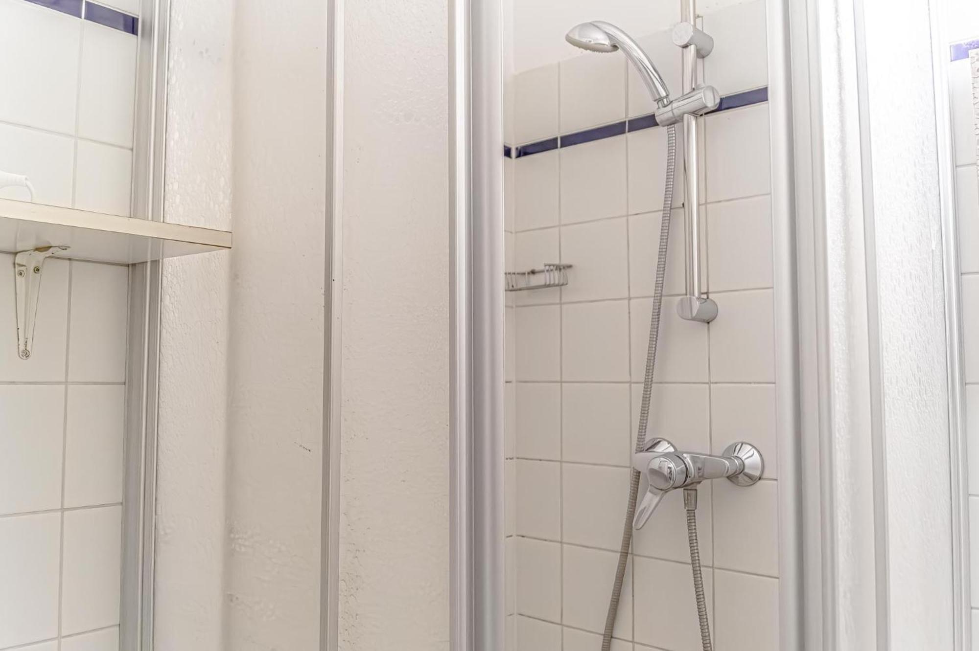 Lovely 2Br Apartment - Ideal For Long Stays Вена Экстерьер фото